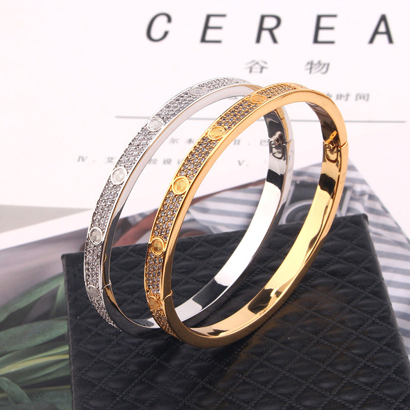 Bracelet Femme en Acier Inoxydable – Doré ou Argenté avec Zircons Étincelants