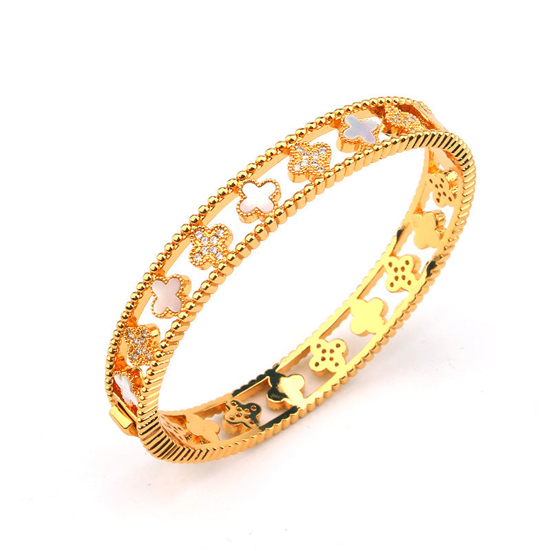Bracelete Trèfle Porte-Bonheur en Agate – Bijoux Femme Chic et Élégants