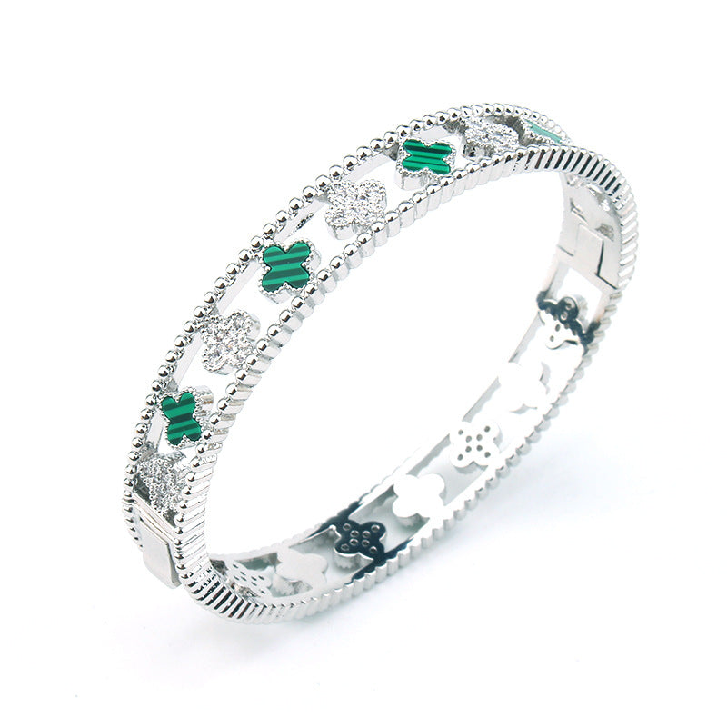 Bracelete Trèfle Porte-Bonheur en Agate – Bijoux Femme Chic et Élégants