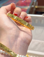 Bracelet Luxe Rigide Motifs Orientaux Gravés