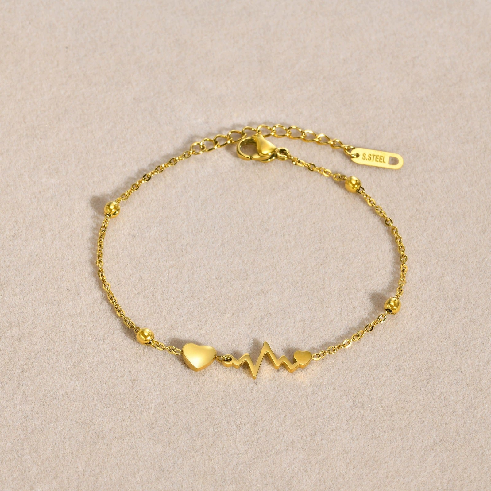 Bracelet doré en acier inoxydable  Motif battement de cœur & cœur | Bijou femme tendance | Cadeau symbolique amour & amitié