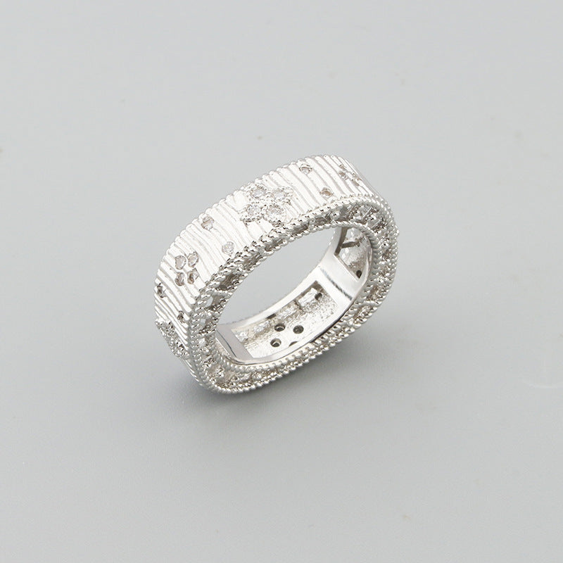 Bague Femme – Anneau Floral en Acier Inoxydable Doré ou Argenté