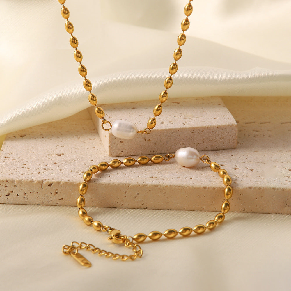 Collier Chaîne Perles Dorées avec Perle Blanche – Acier Inoxydable Waterproof & Hypoallergénique – Bijou Élégant Femme