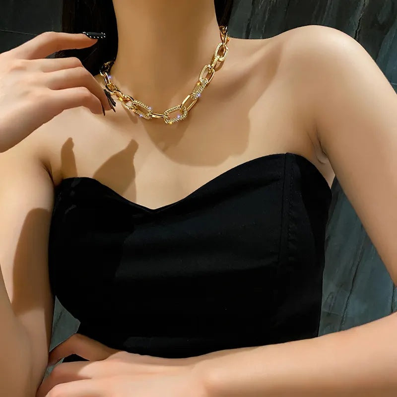 Collier Femme Gros Maillons Dorés avec Zircons – Bijou Tendance Chic et Élégant