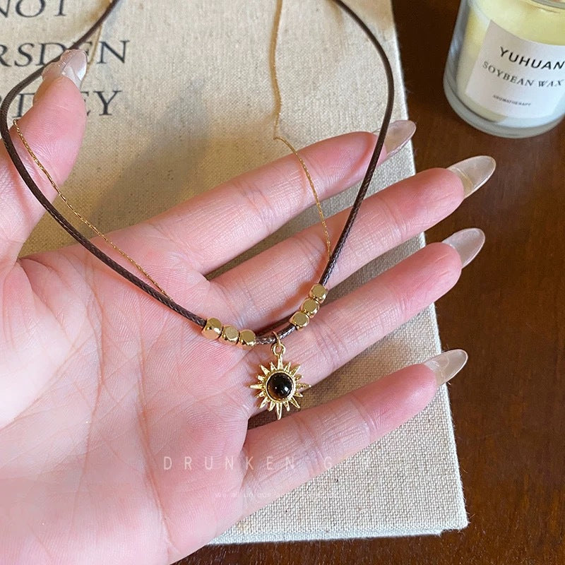 Collier  Vintage  Pendentif Œil de Tigre Maillard