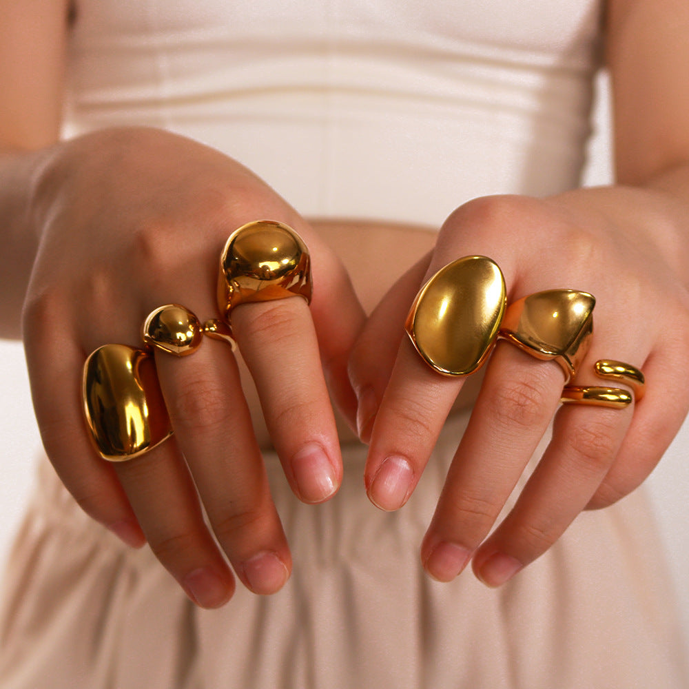 Collection Bagues Dorées  Élégance, Lumière et Caractère