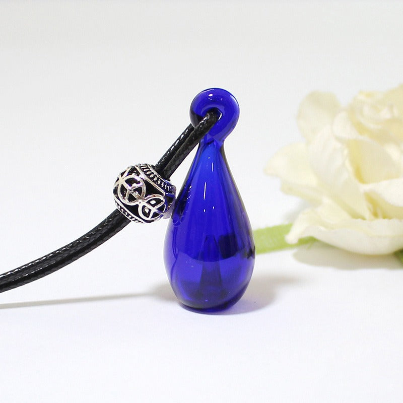 Collier diffuseur d'huiles essentielles en verre  Pendentif parfum élégant | Bijou bien-être & cadeau original