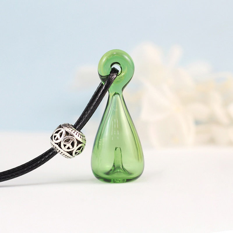 Collier diffuseur d'huiles essentielles en verre  Pendentif parfum élégant | Bijou bien-être & cadeau original