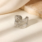 Bague femme martelée large ouverte  Acier inoxydable plaqué or ou argent