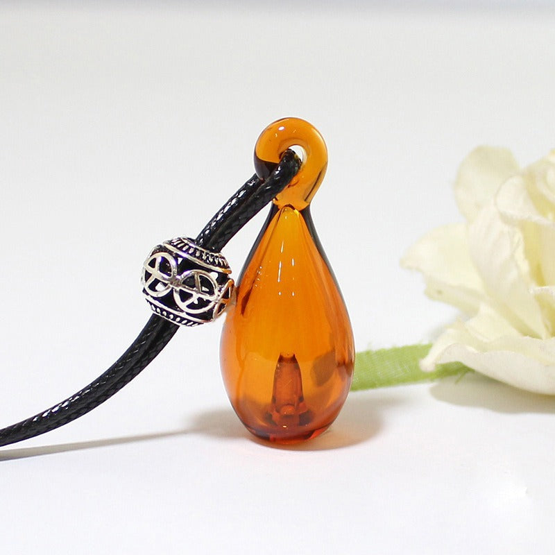 Collier diffuseur d'huiles essentielles en verre  Pendentif parfum élégant | Bijou bien-être & cadeau original