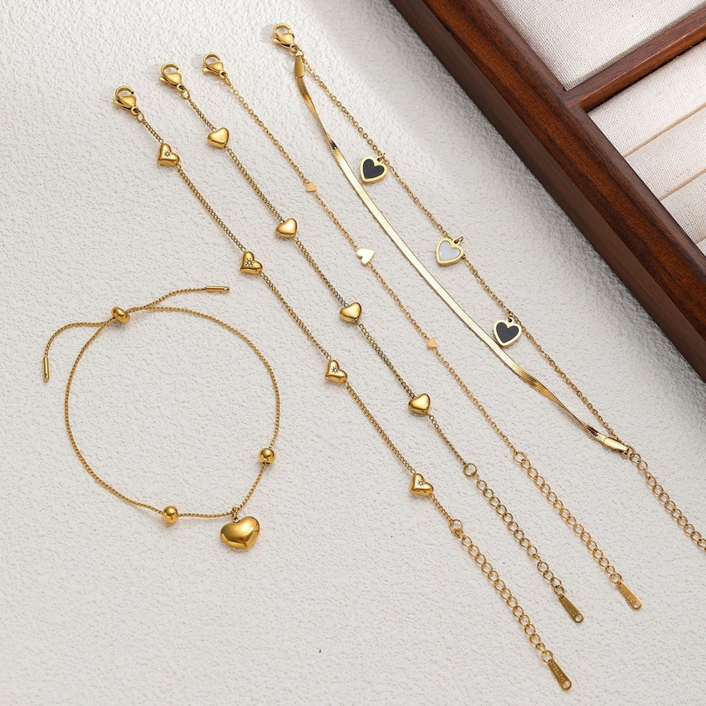 Set de bracelets femme dorés en acier inoxydable  Chaînes & pendentifs cœur | Bijoux mode haut de gamme, tendance & résistants
