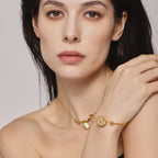 Bracelet Ouvert Ajustable Femme  Chrysanthème Élégant en Acier doré à l'or fin Bijou Mode qui Ne Ternit Pas