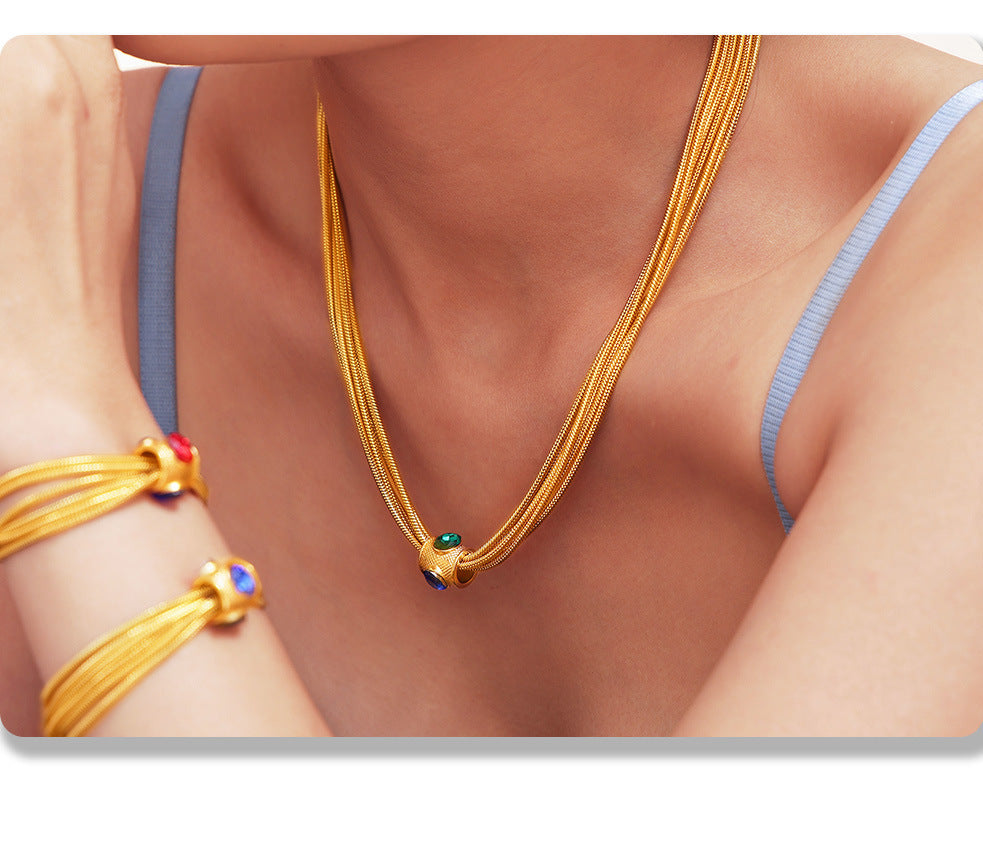 Collier & Bracelet – Chaînes Multi-rangs  Acier Plaqué Or & Strass –