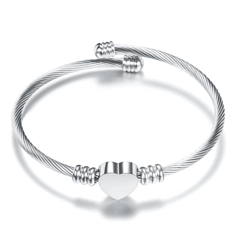Bracelet Cœur avec Lettre Initiale  Acier Inoxydable Doré ou Argenté