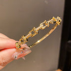 Bracelet Femme en Acier Inoxydable – Plaqué Or 18K avec Zircons Étincelants