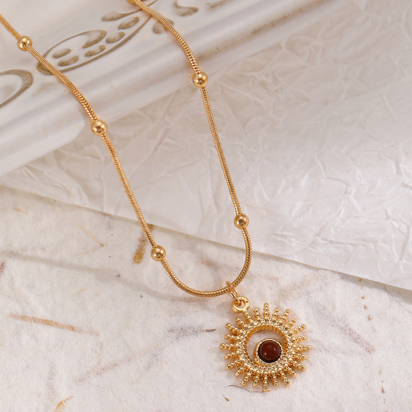 Collier Pendentif Rétro Maillard  Effet Œil de Tigre & Acier Hiver