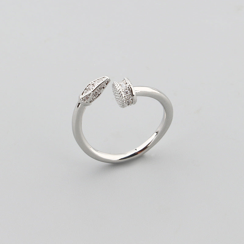 Bague Femme en Acier Inoxydable – Design Clou avec Pierres Micro-Incrustées (Copie)