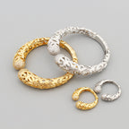 Bracelet Manchette Femme en Acier Inoxydable – Design Tressé et Embouts Pavés de Zircons