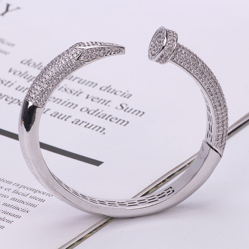 Bracelet Large Clou Acie doré à l'or fin serti de zircon