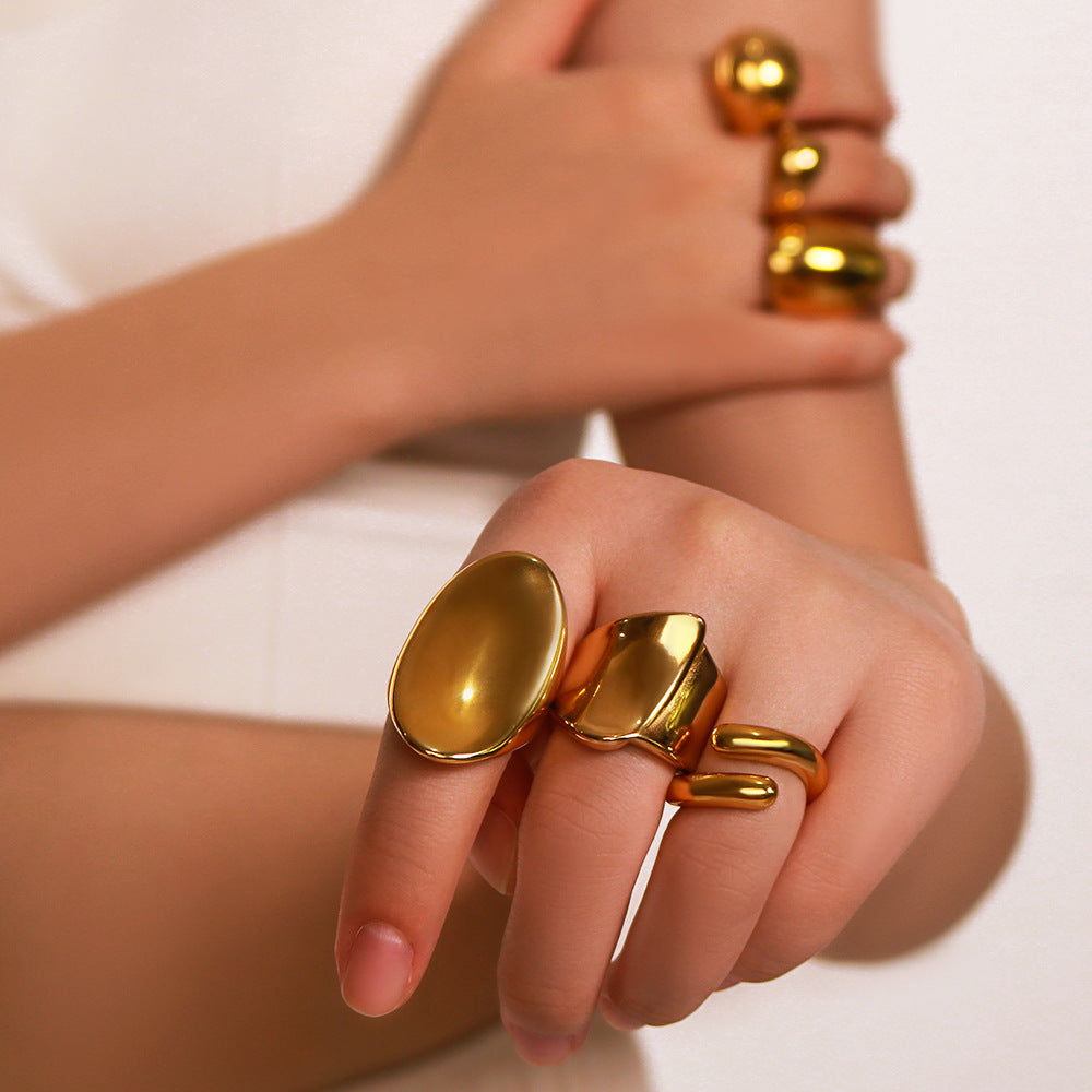 Collection Bagues Dorées  Élégance, Lumière et Caractère