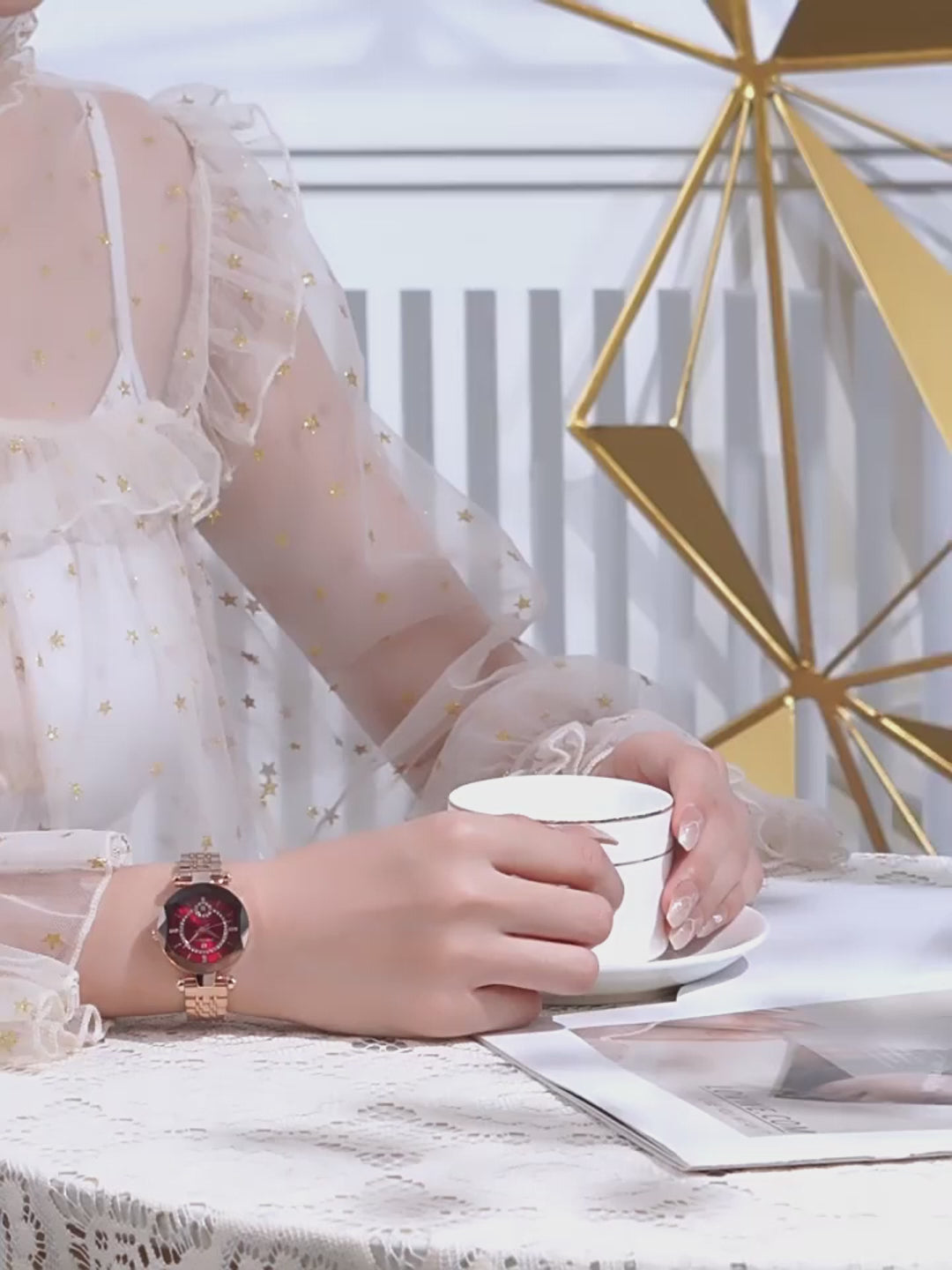 Montre Femme Suisse  Ultra-fine, Étanche & Élégante