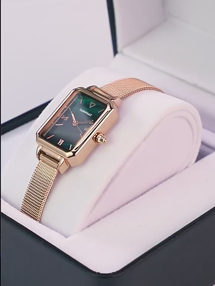 Montre Femme FAIRWHALE Étanche  Élégance Rétro & Cadran Vert